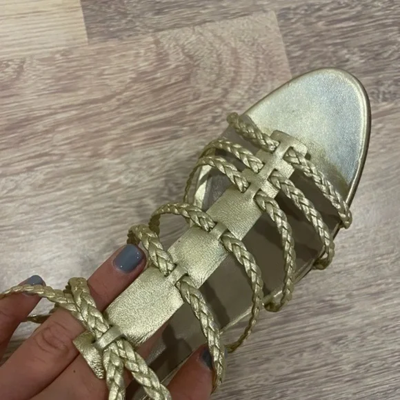 VALENTINO GARAVANI STRAPPY GOLD HEEL SANDALS SIZE 40 - Picture 3 of 14